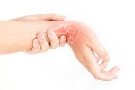 손목 결절종 자연 치유 가능할까요?