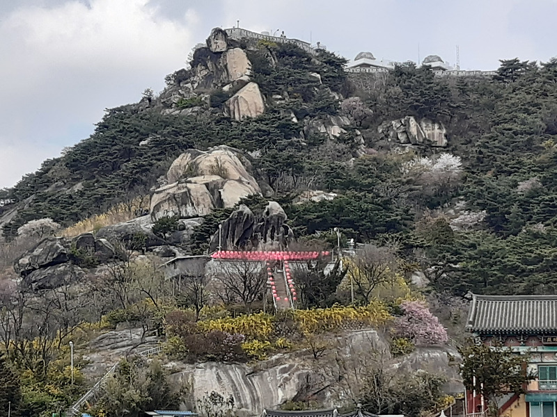 서울 인왕산 나들이 - 인왕사, 국사당, 선바위