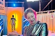 '입짧은햇님', 할리우드 데뷔했다… '메간 2.0' 깜짝 등장에 관객 환호