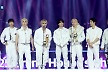 스트레이 키즈·아이브, '2025 KGMA' 최고 영예 그랜드상 품었다(종합)