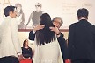 전지현, 박찬욱 감독 환영 받으며..칸 레드카펫 위 올화이트 여신[칸★현장]③