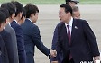 [뉴스1 PICK]위기의 이준석, 윤 대통령 순방 배웅나가 인사