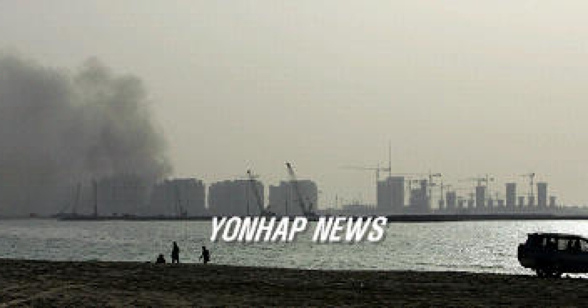 EMIRATES DUBAI PALM ISLAND FIRE (AP)