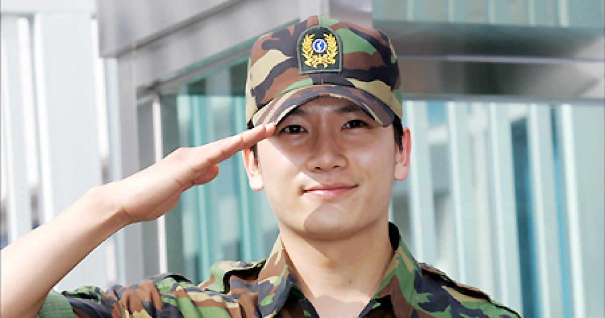 지성 군 제대 후 첫 작품 '뉴하트' 제작보고회 불참, 김민정은 지각