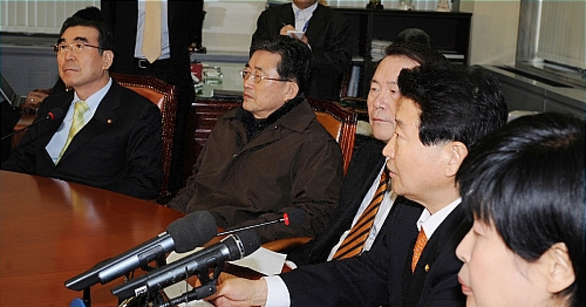 안상수 원내대표, 금고이상의 형은으로..