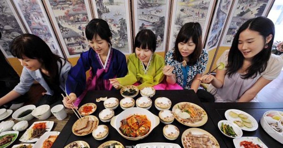 이게 전통 상차림