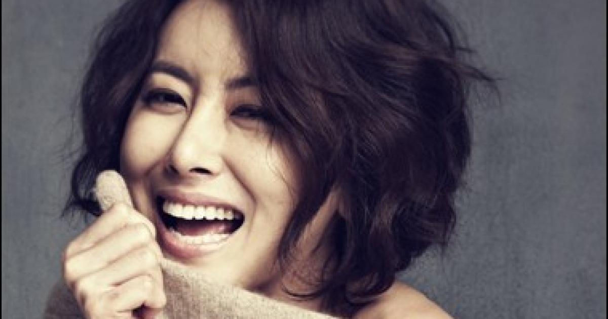 '7년만의 외출' 정양, 밝은 웃음에 걸음도 사뿐사뿐