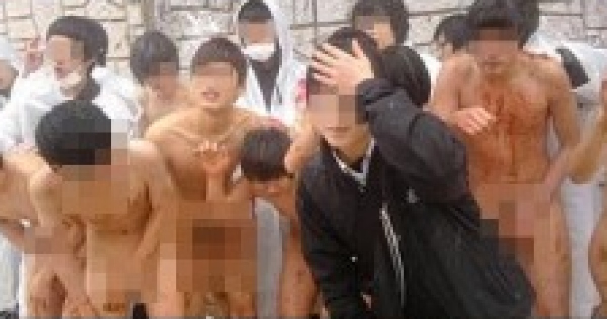 중학교 졸업 알몸 도 넘은 뒤풀이 땐 경찰에 고발 - 경향신문