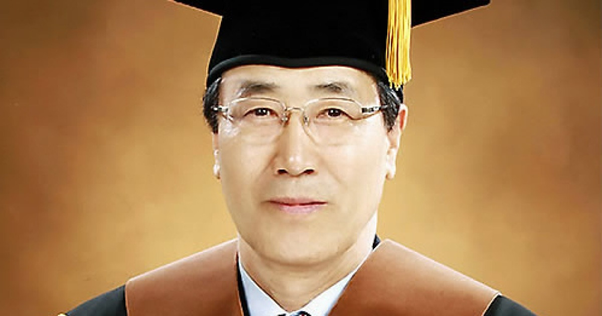 고희 앞두고 박사학위..5번째 석사학위 도전