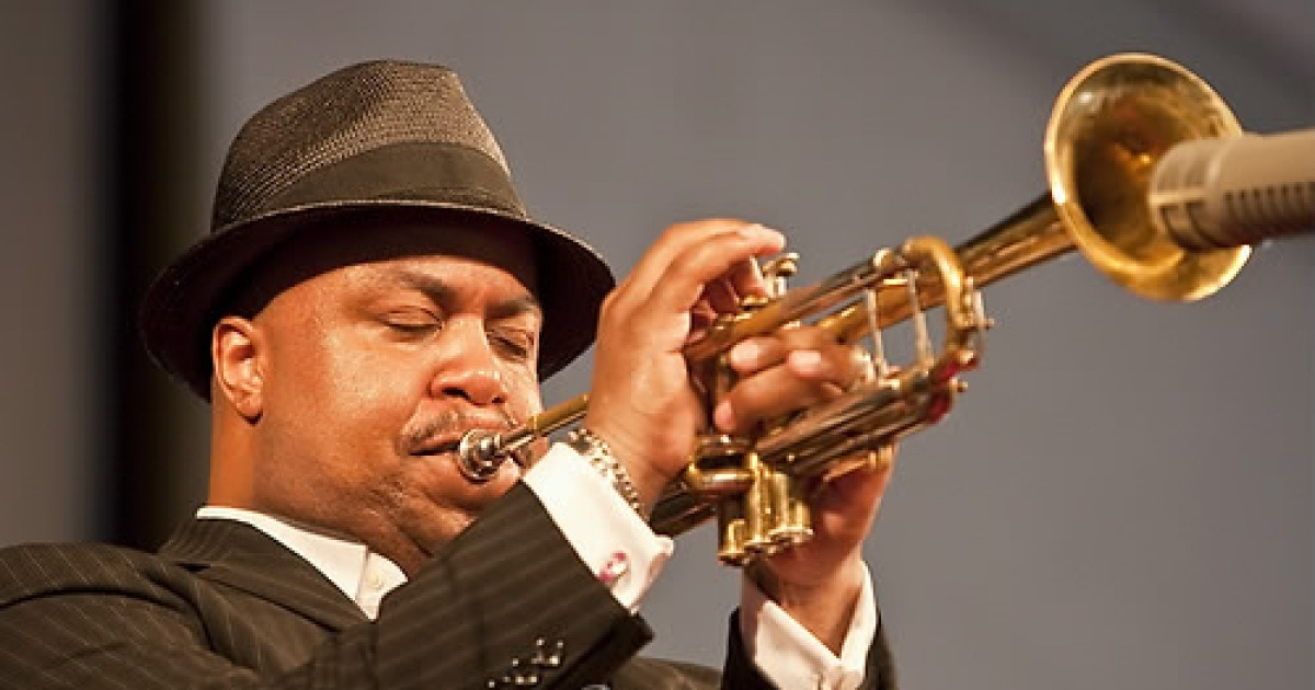 USA NEW ORLEANS JAZZ AND HERITAGE FESTIVAL