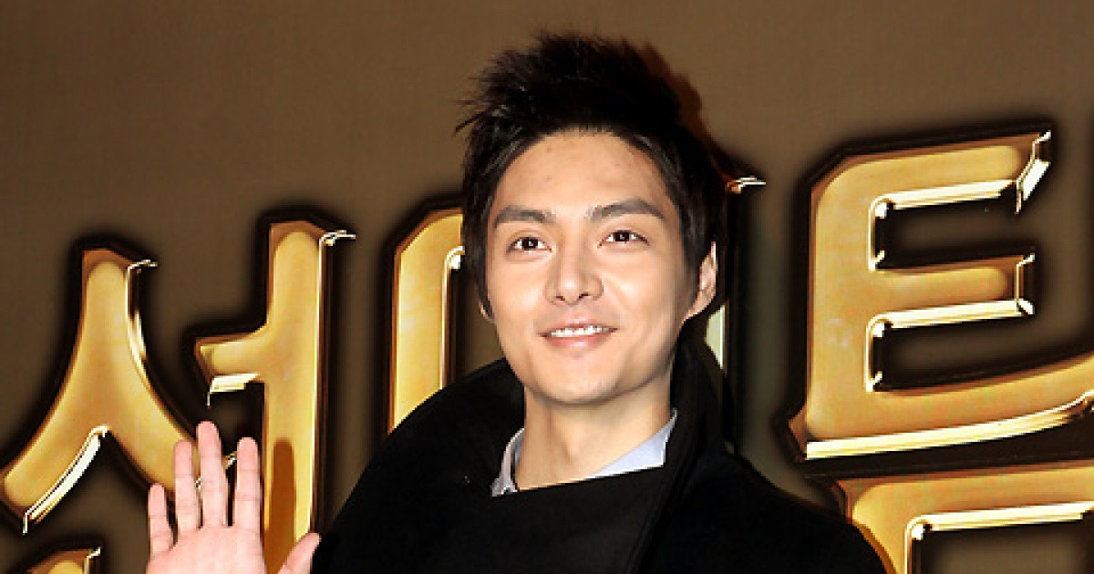 [포토]김준 '살이 너무 빠졌나요?'