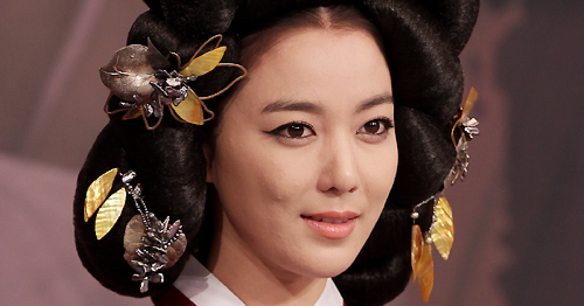 [포토엔]이소연 '어마어마한 가채'