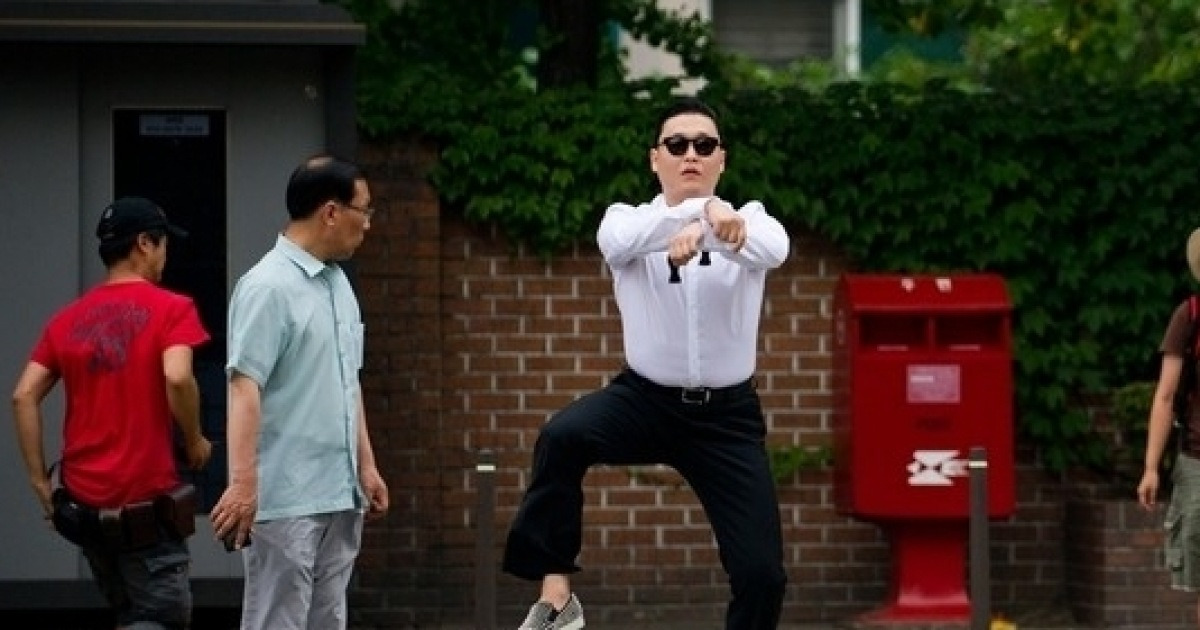싸이 'Dress Classy Dance Cheesy' 발언 명언됐다