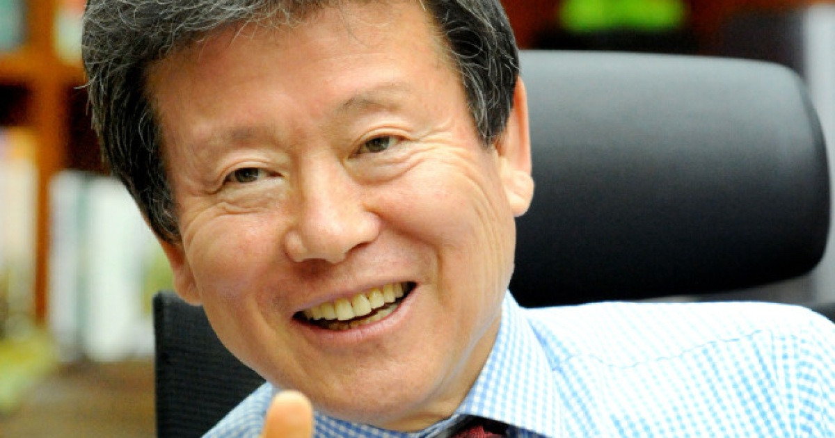 Homeplus chairman conferred CEO award