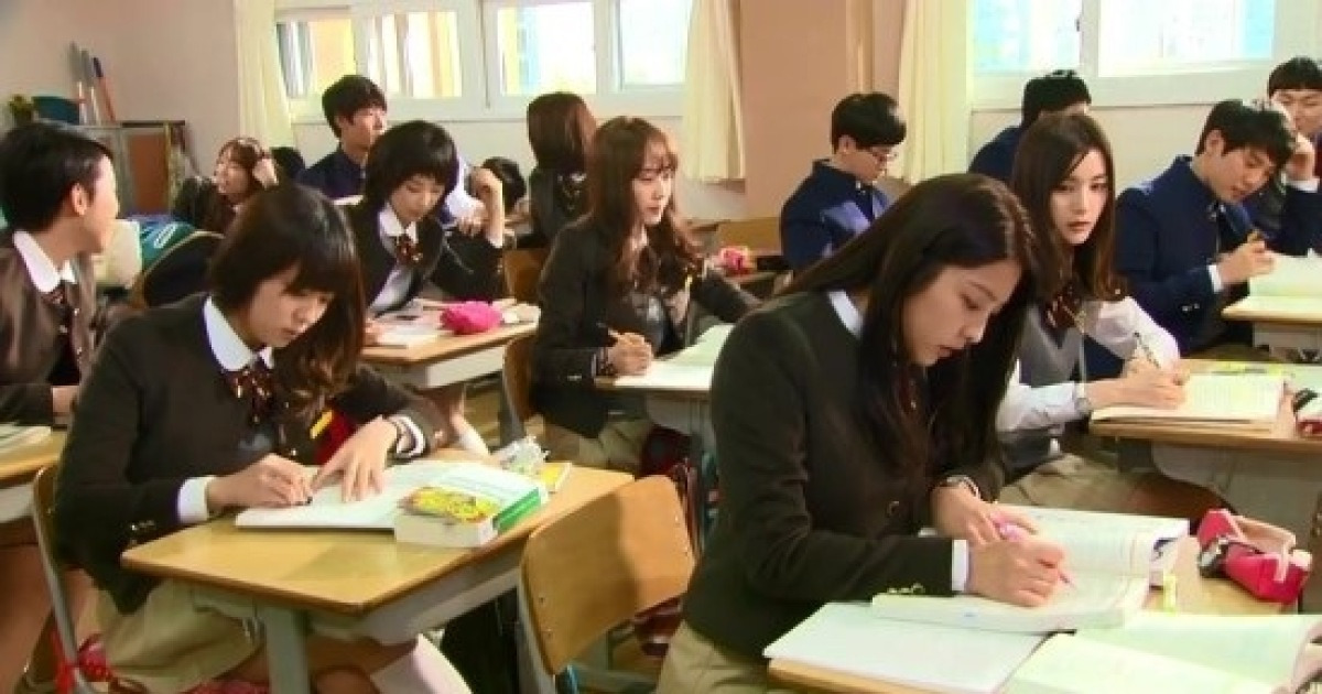 중학교 1학년 無시험 학기제 추진..시험없는 학교 모습은?