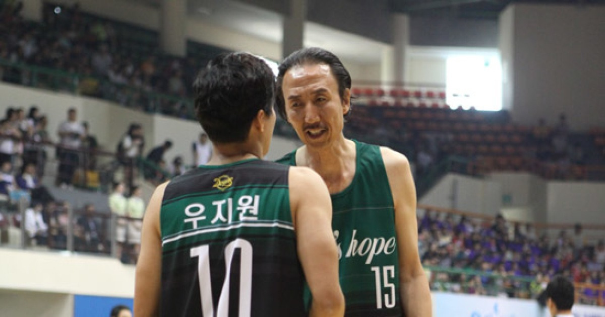 한기범 대표, ''지원아 오랜만이야~''