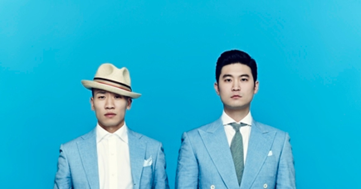 다듀 'BAAAM', 7월 월간차트 1위..'빠빠빠' 30위