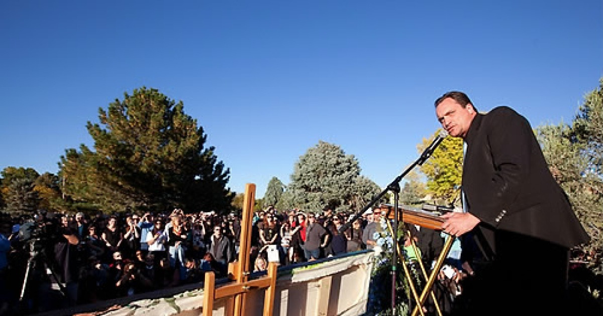 usa-breaking-bad-walter-white-funeral
