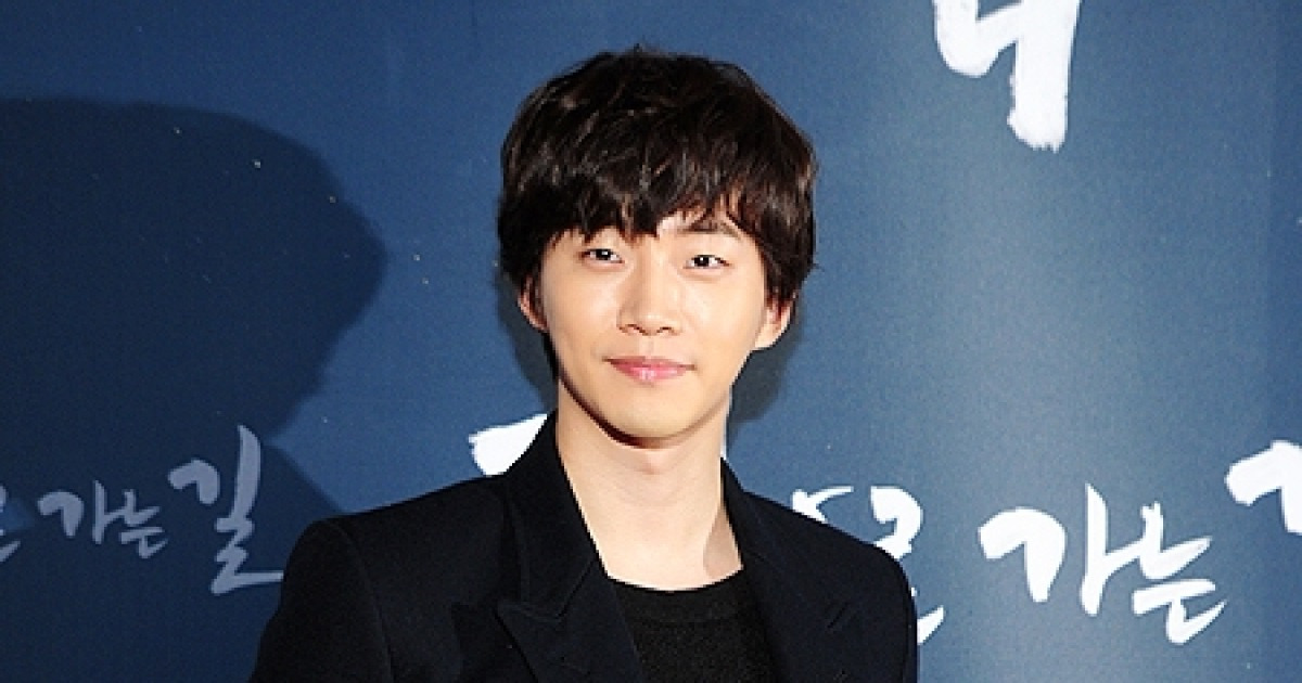 [포토] 2PM 준호, '영화 재밌게 볼게요~'