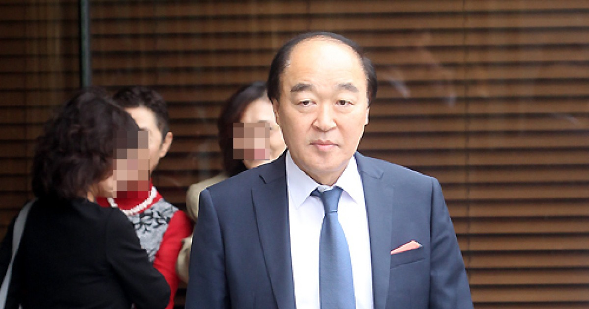 [포토엔]진구 결혼 참석한 배우 장광