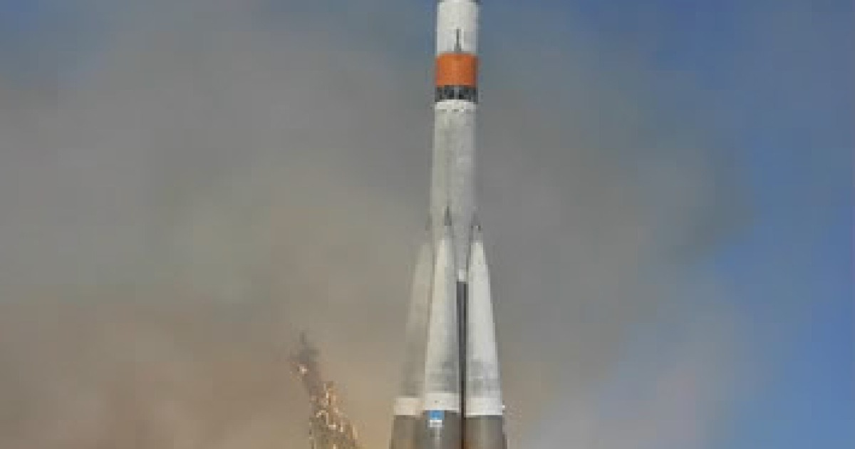 KAZAKHSTAN BAIKONUR PROGRESS M-25M CARGO SPACESHIP LAUNCH