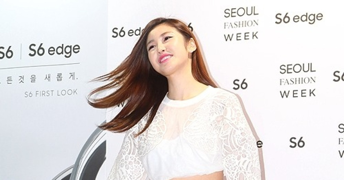 [포토] 시크릿 전효성, 긴 머리 휘날리며