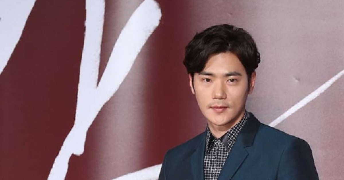 '간신' 김강우 