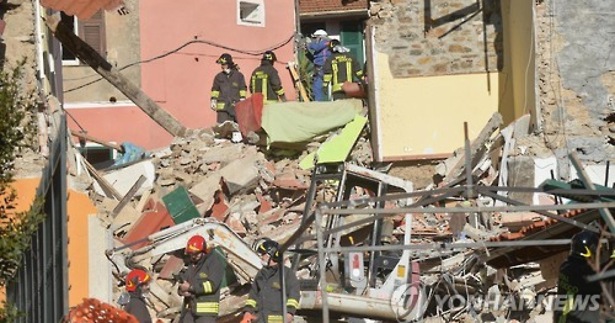 ITALY BUILDING COLLAPSE