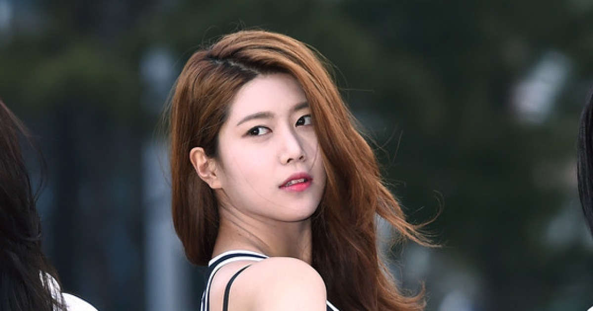 브레이브걸스 하윤, '섹시백~'