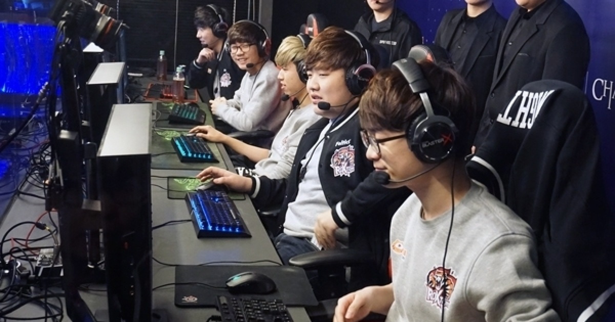 [LOL]ROX, 절묘한 바론 스틸로 1세트 역전승