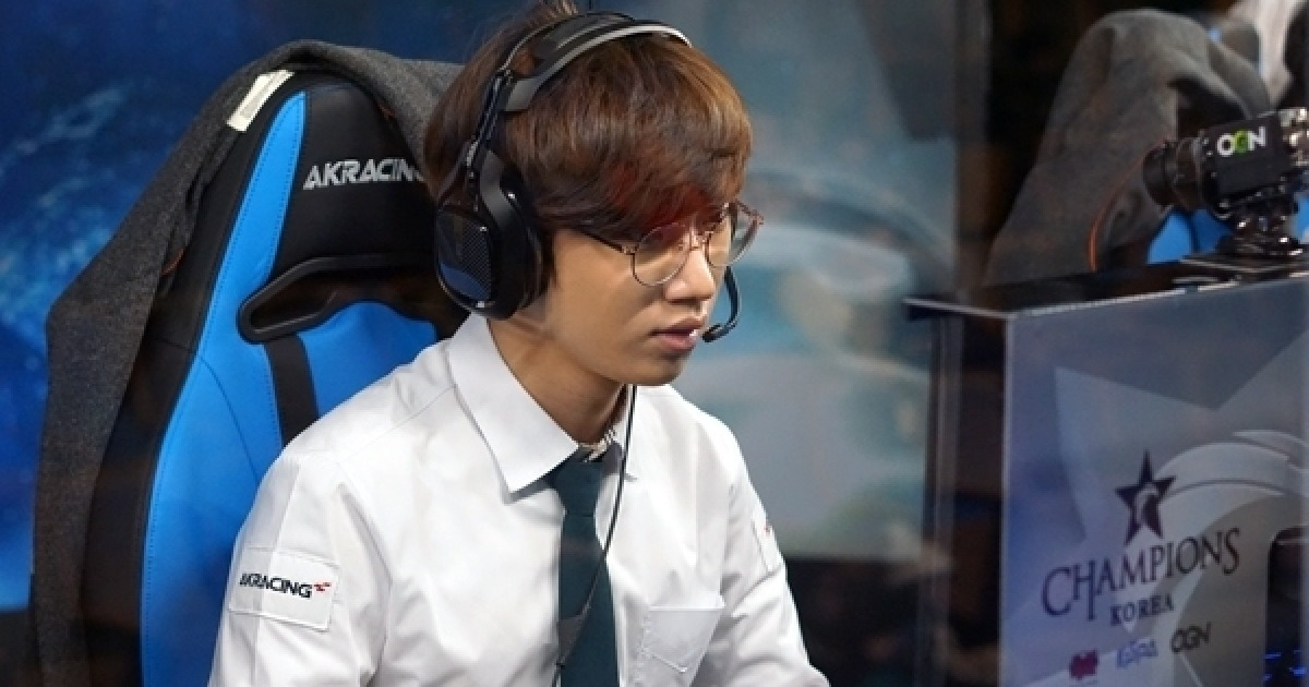[LOL]콩두, 전투의 ROX를 전투로 꺾고 1세트 승리
