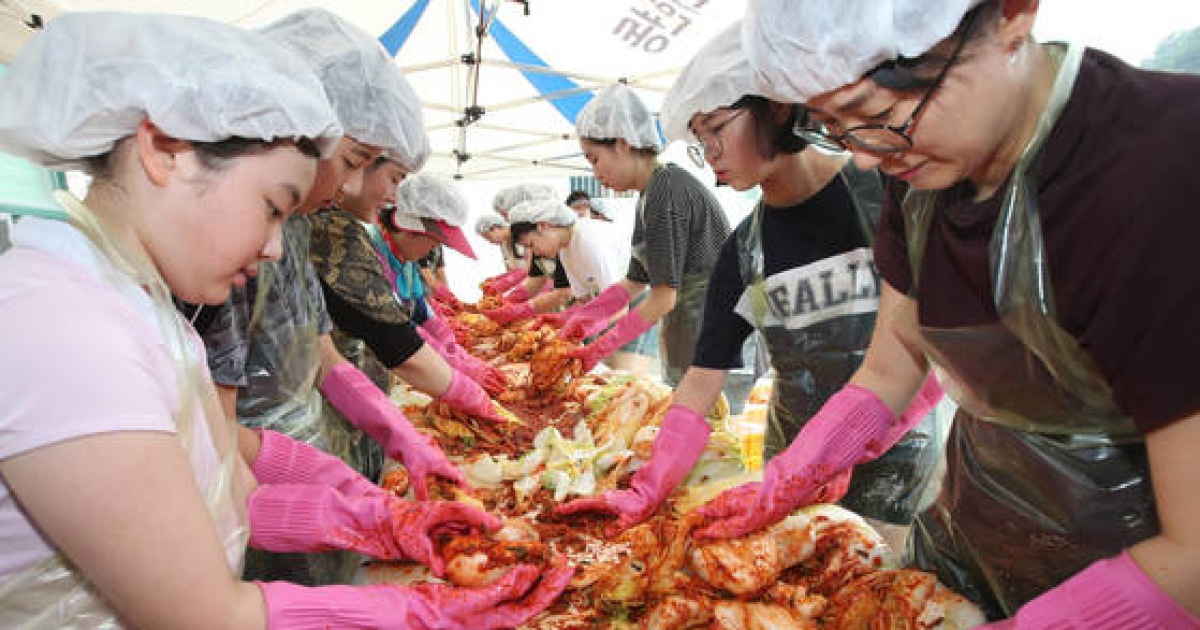김치는 짜다?..햄·치즈보다 나트륨 비율 낮고 칼륨 함유율 높아