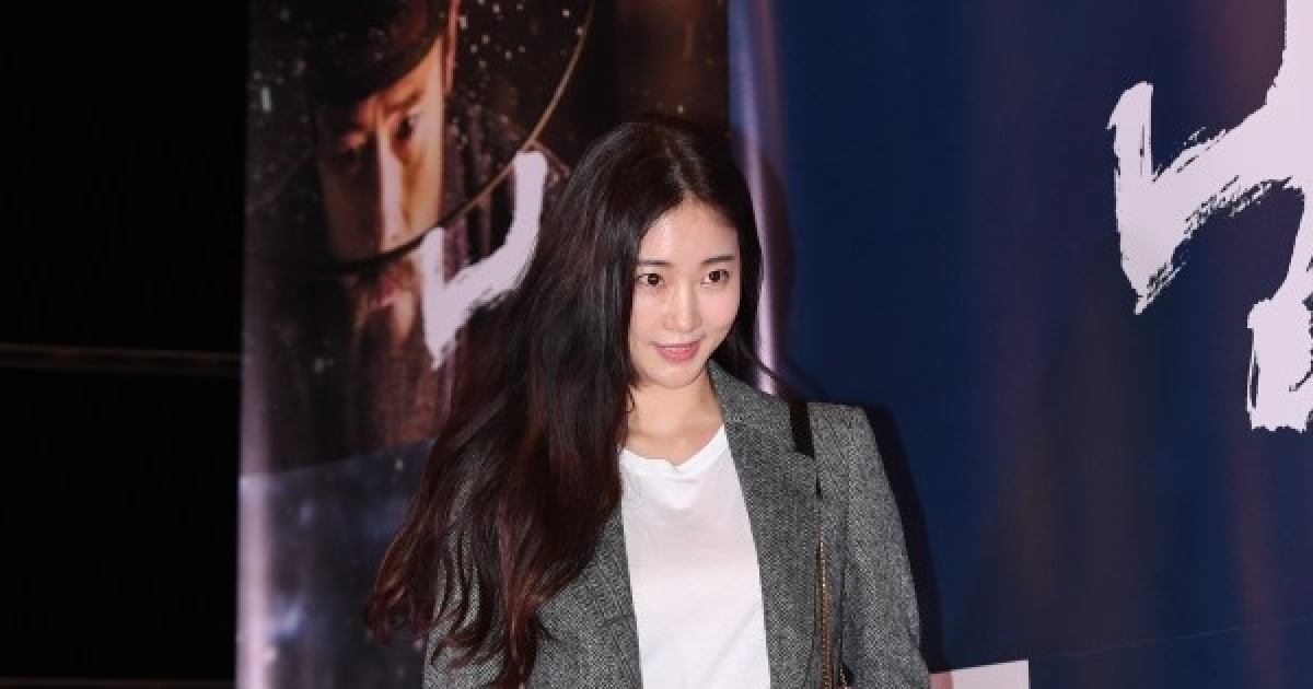 김사랑, 내가 걷는 곳이 런웨이 (남한산성 스페셜 시사회)
