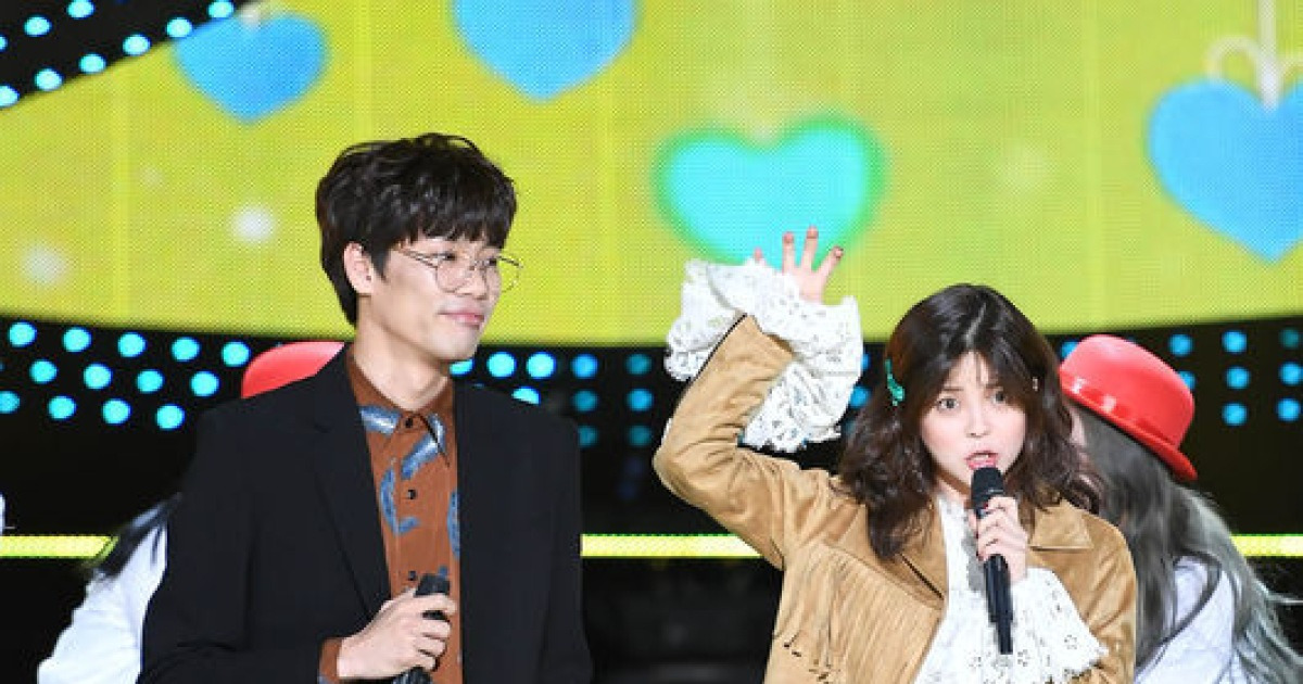 [사진]민수-혜이니,'깜찍 커플'