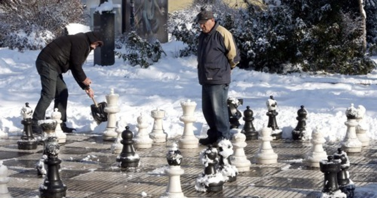 BOSNIA WEATHER PENSIONERS CHESS