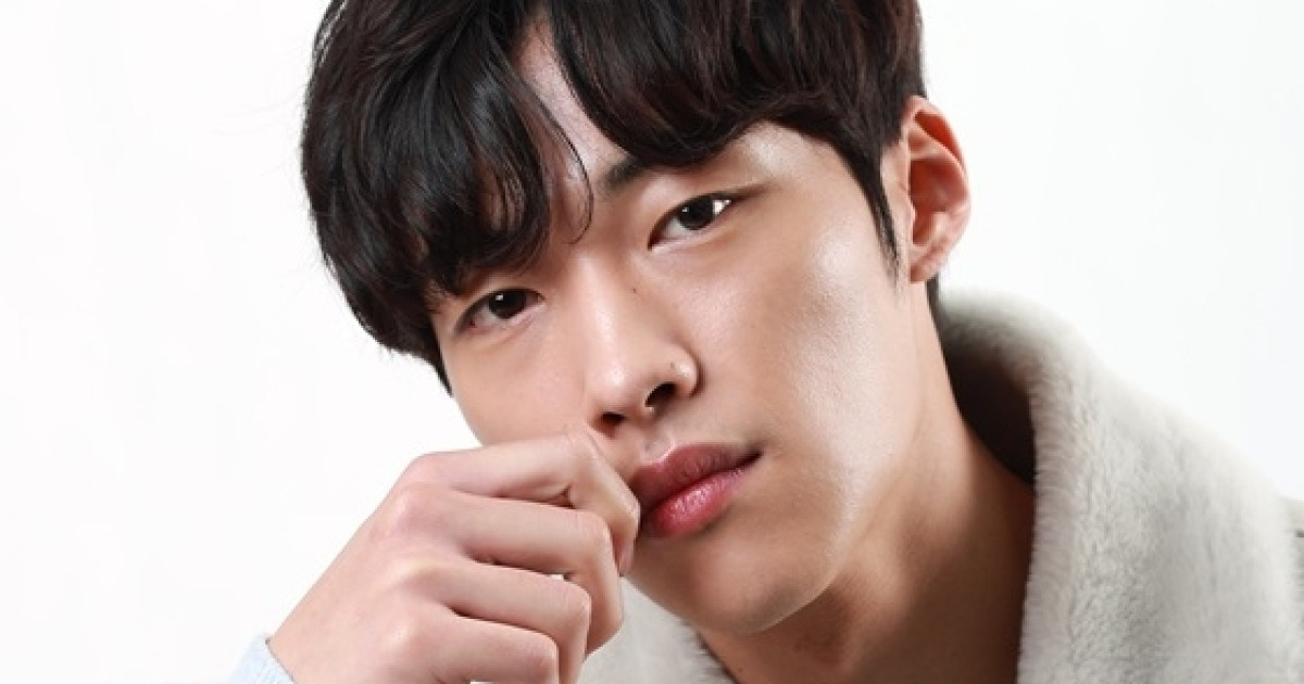 [閒聊] 怎麼看都是legend的禹棹奐的鐵壁防禦採