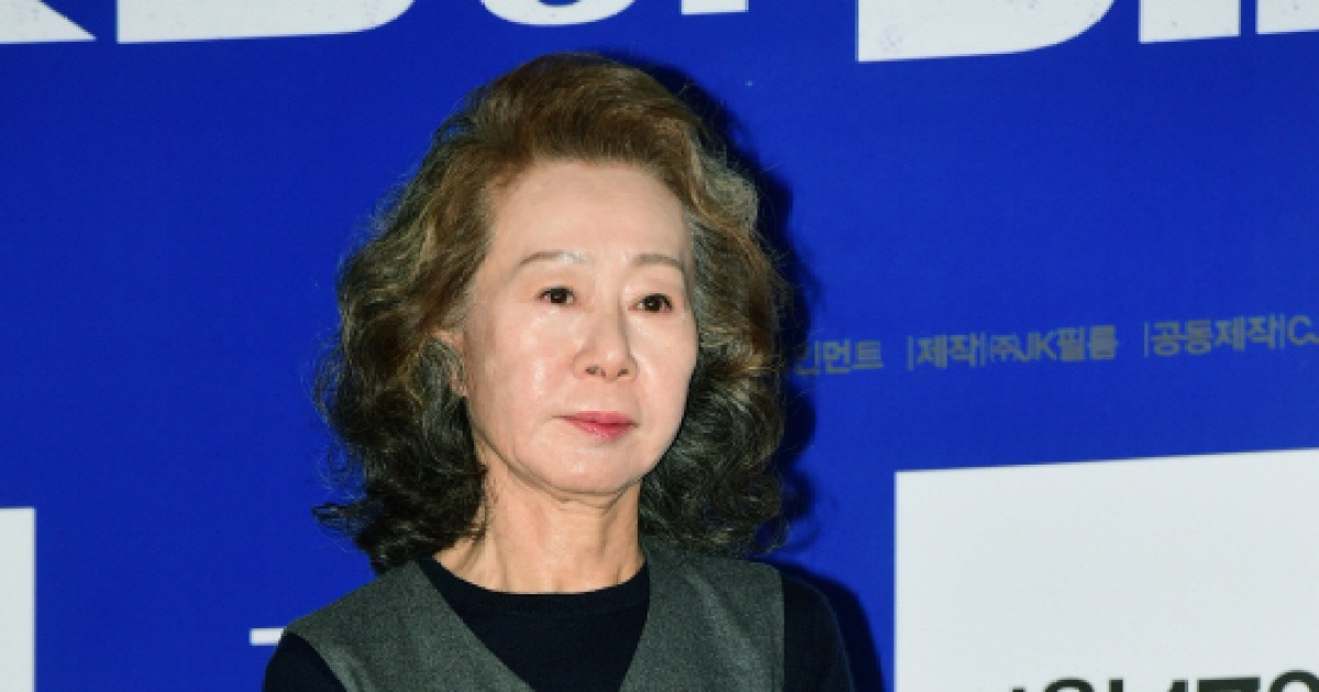 [포토] 윤여정, '두 아들의 엄마'