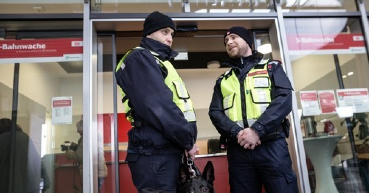 GERMANY TRANSPORT TRAIN STATION SECURITY