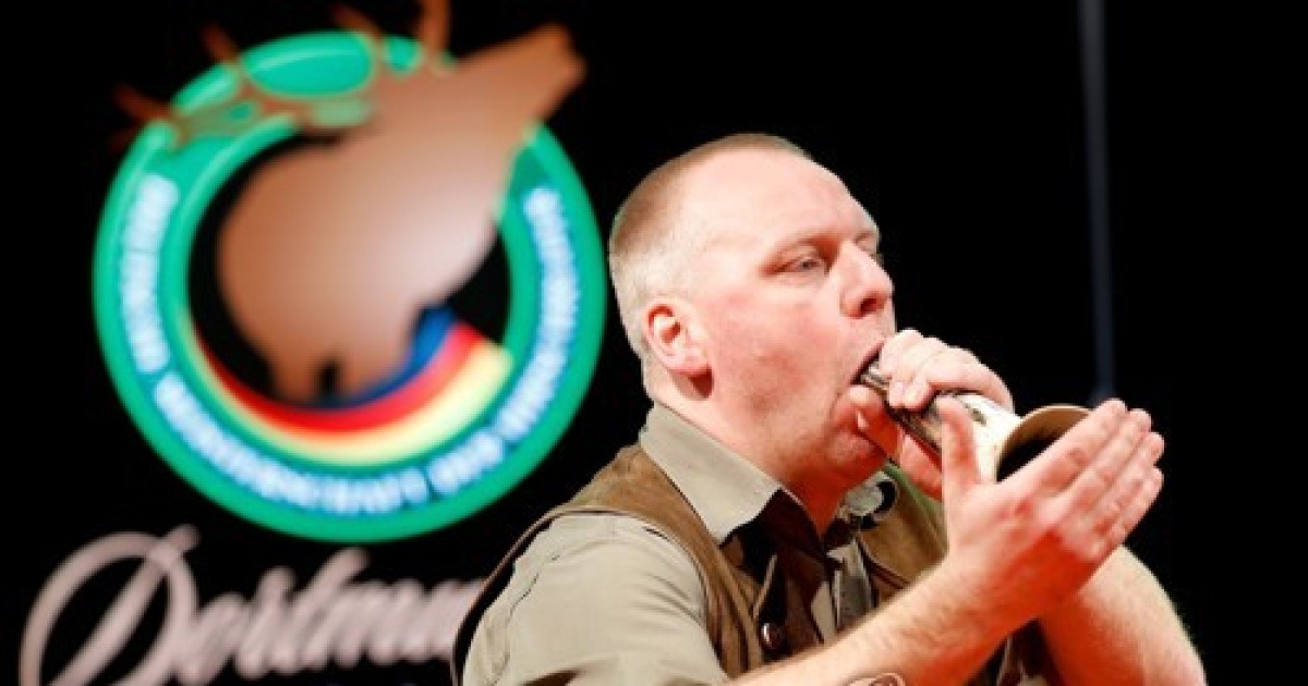 GERMANY TRADITIONS DEER CALLING