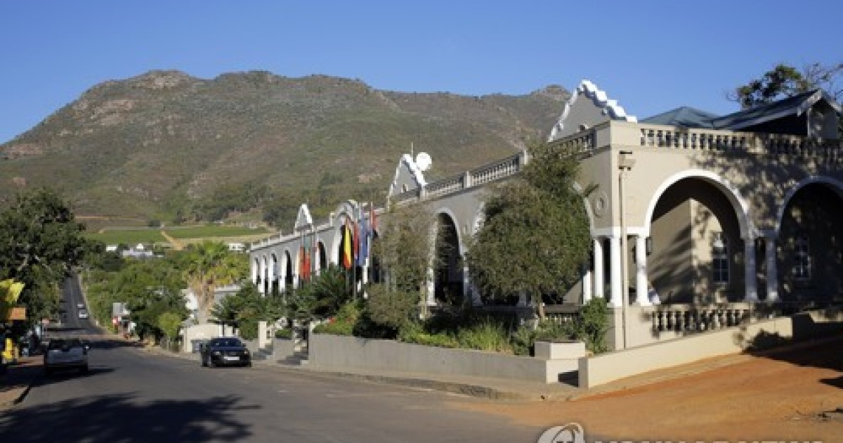 SOUTH AFRICA WINE TOURISM