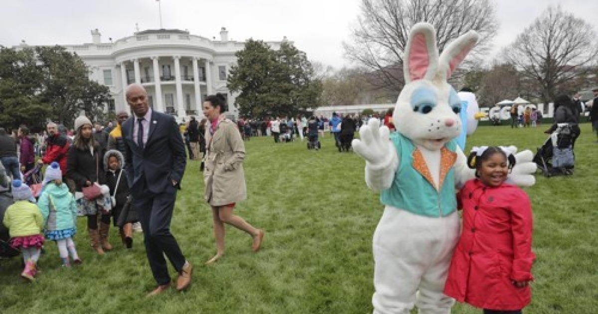Trump easter egg roll