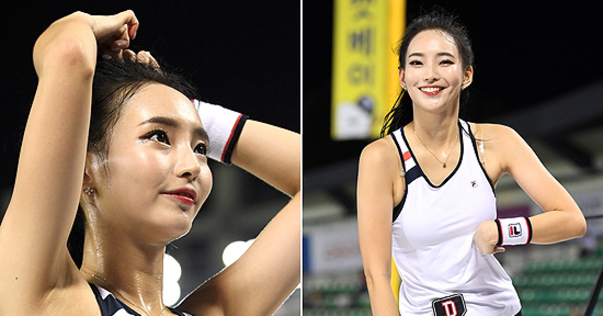치어리더 이나경, 땀 뻘뻘 흘려도 열띤 응원 '시선강탈' […