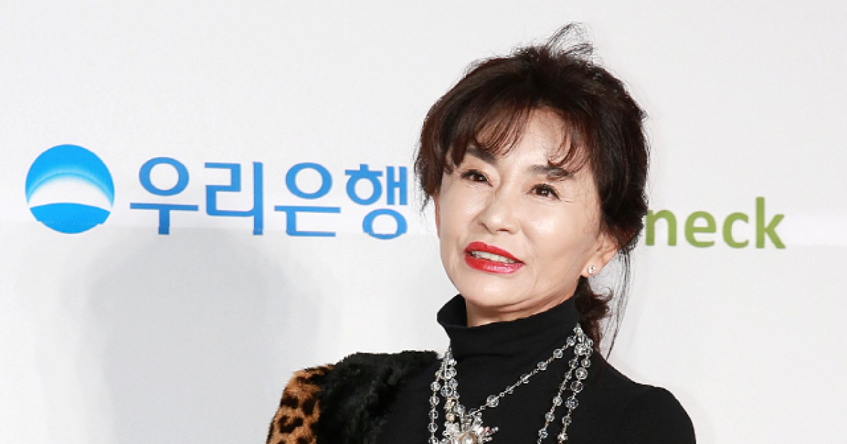 진미령, '여전한 아름다움으로 영화제 참석' (제55회 대종상영화제)