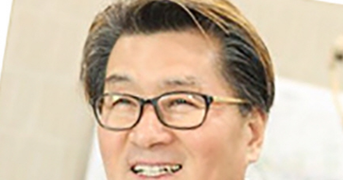[열린세상] 시집 한 권과 국밥 한 그릇/유종필 전 관악구청장