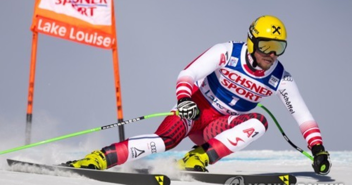 WCup Canada Men Downhill Skiing