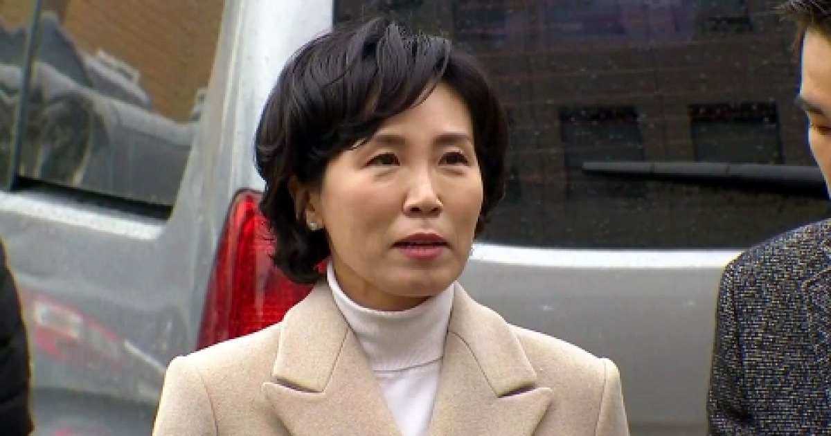 김혜경 검찰 출석..기소 여부 결론 임박