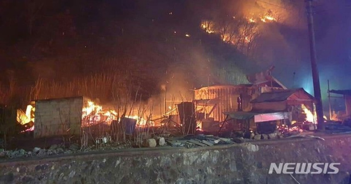 확산되고 있는 삼척 산불