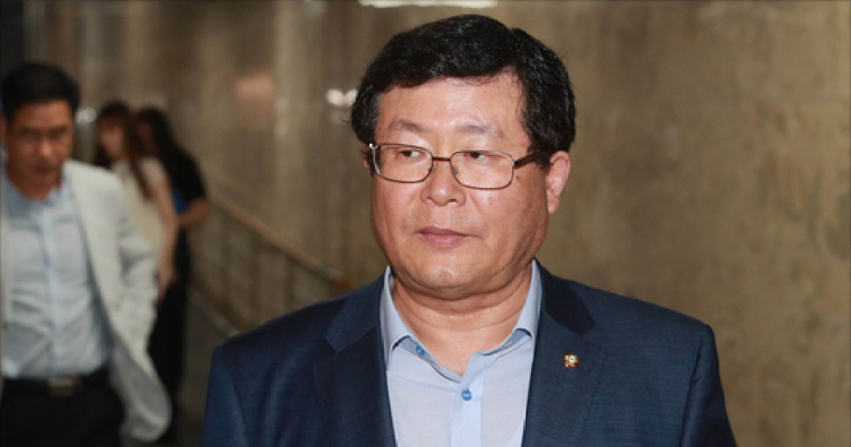 설훈 