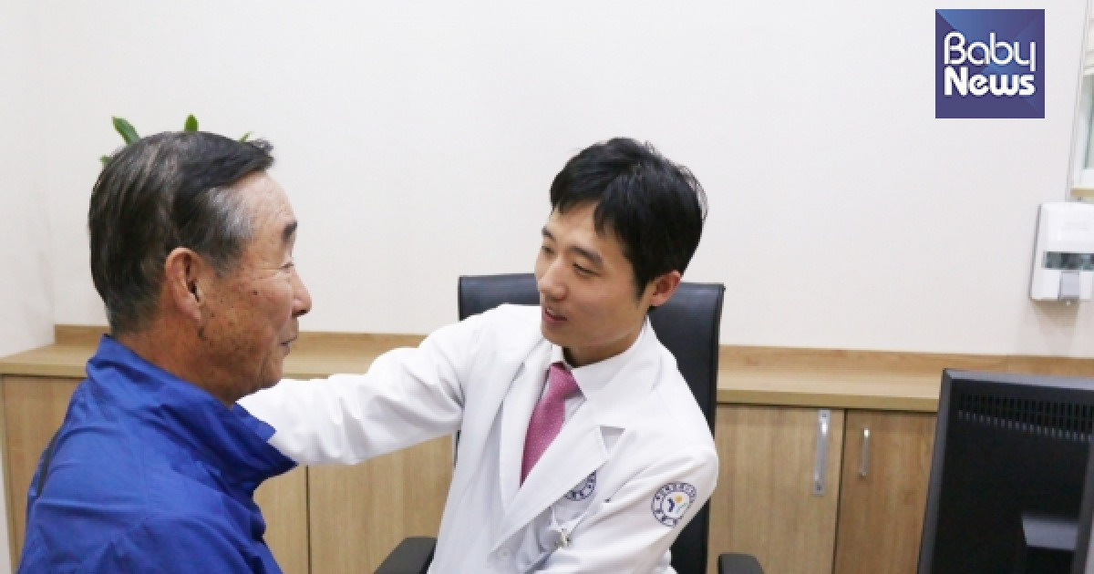 일상생활 불편한 어깨통증 '오십견', 치료 시기가 중요