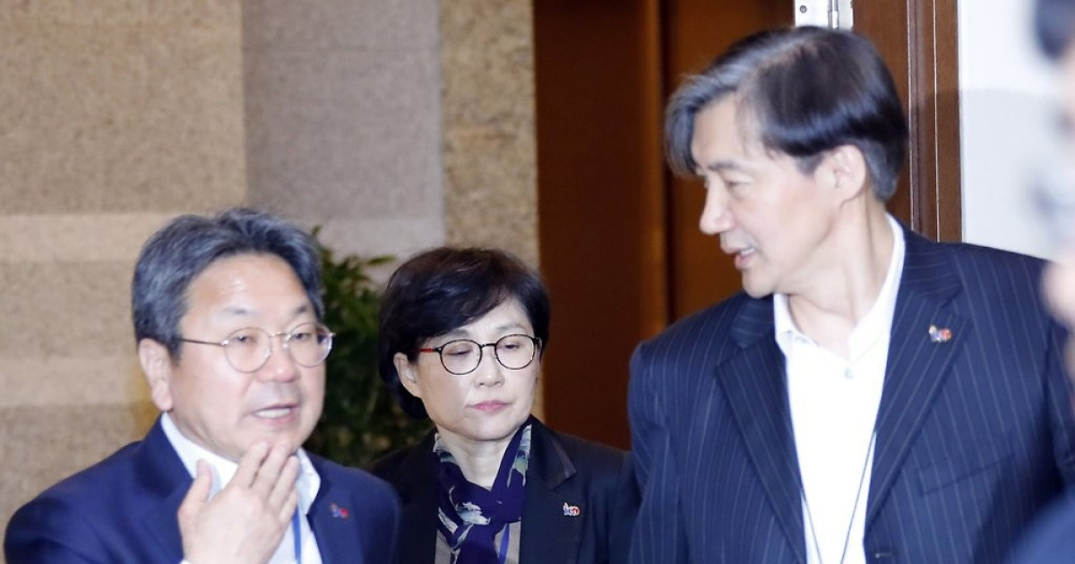 조국-강기정 수석 사이 조현옥 인사수석